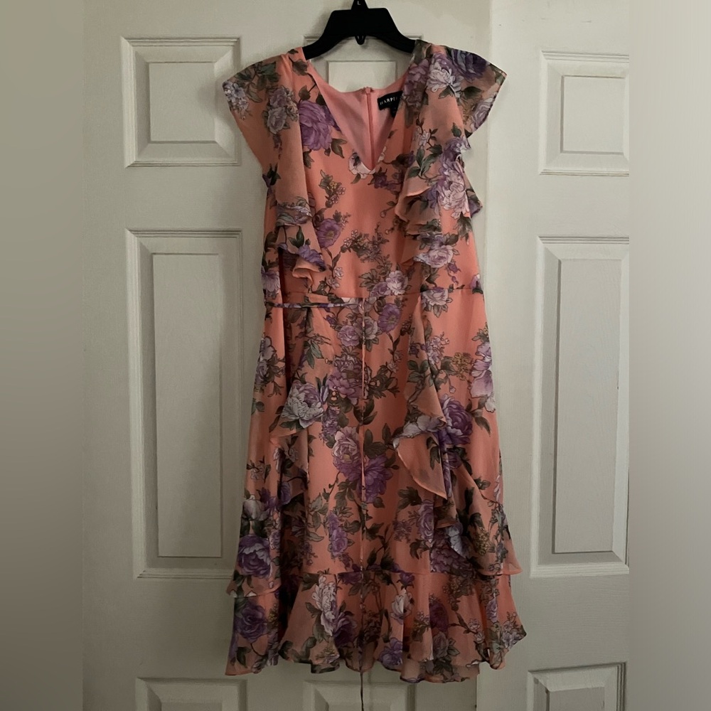 Women’s dress